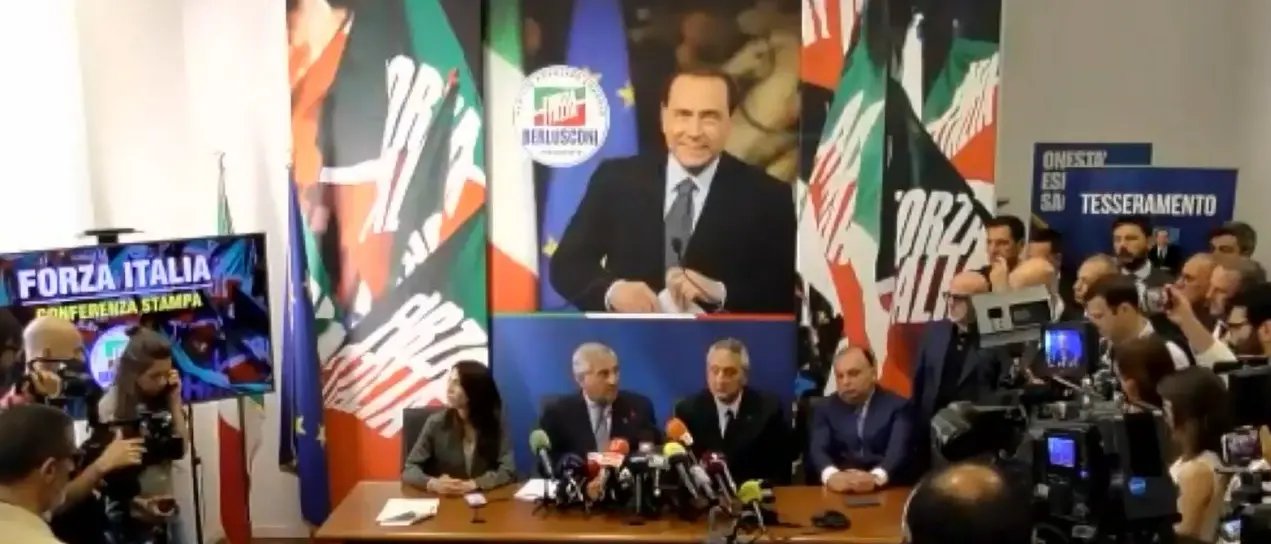 Tajani traccia il futuro di Forza Italia nella fase post Berlusconi: «Voleva guardassimo avanti»