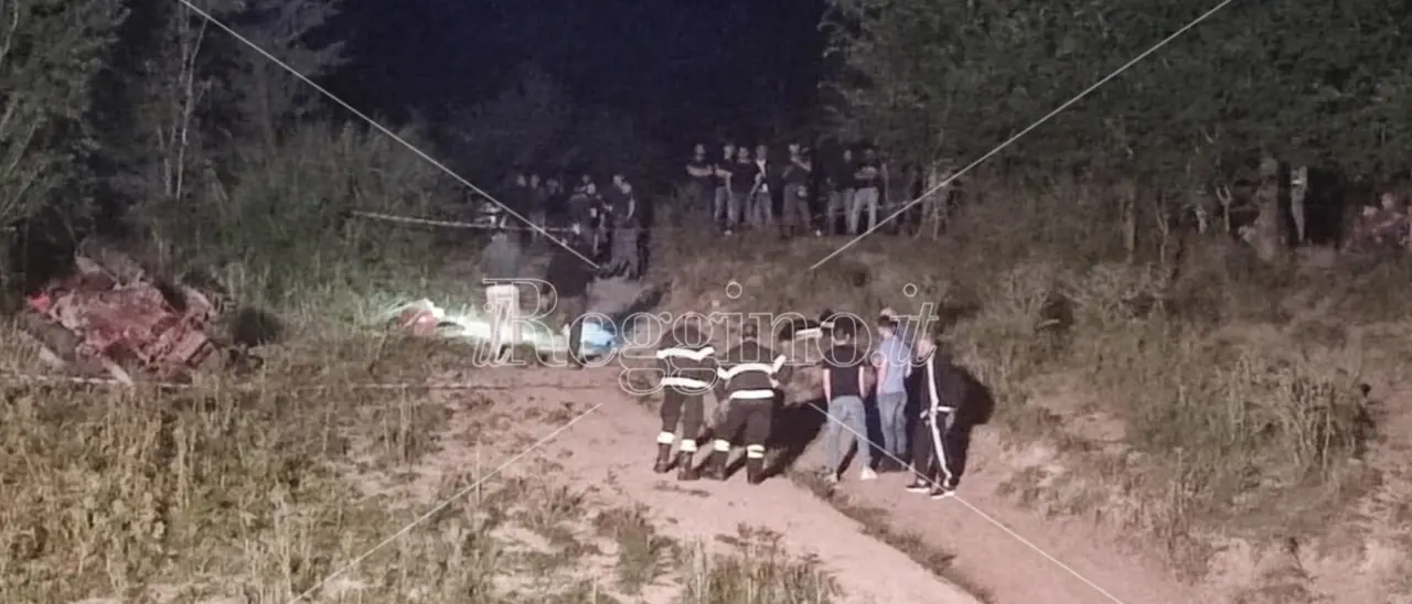 Tragico incidente a Laureana di Borrello, 14enne prende di nascosto le chiavi del trattore e muore schiacciato