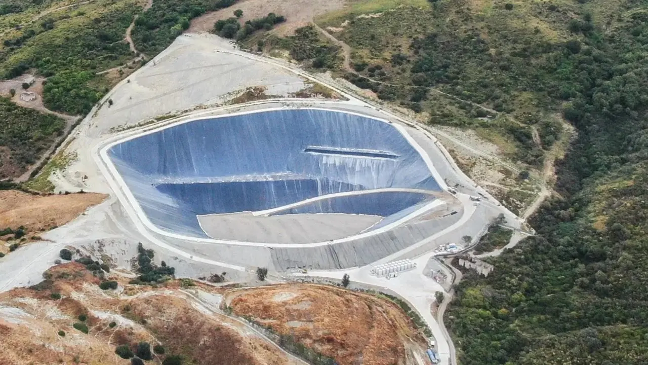 Percolato nel torrente, la società proprietaria della discarica di Scala Coeli avvia un’indagine interna