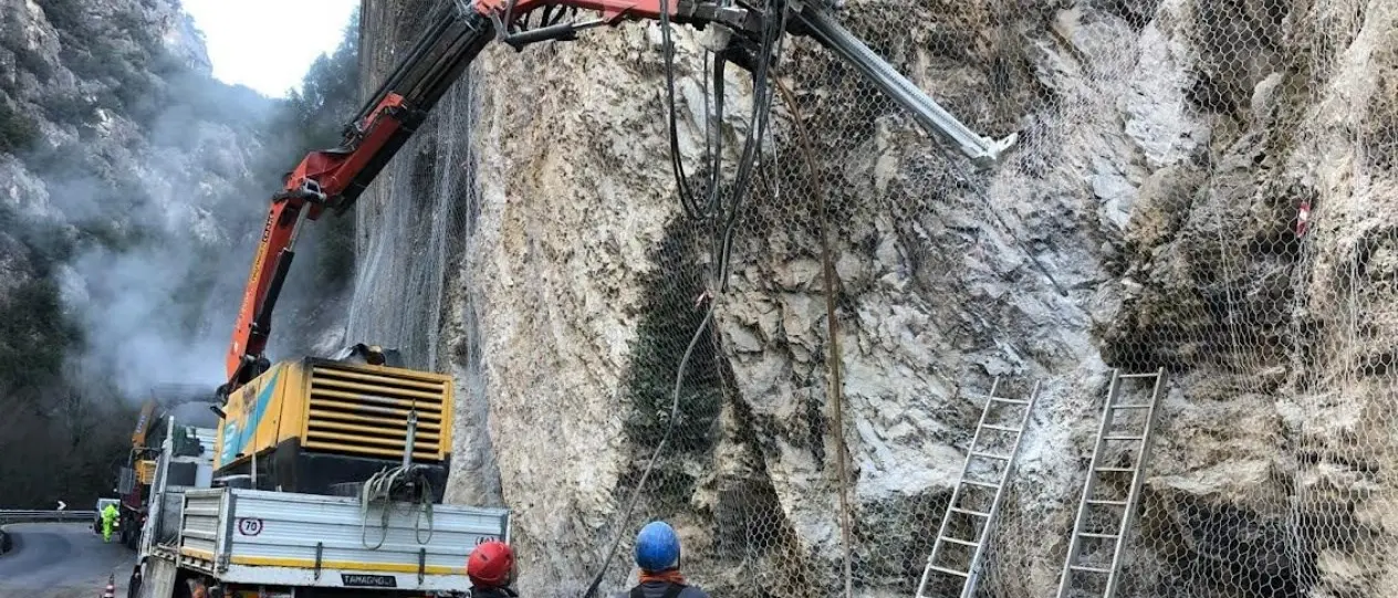 Messa in sicurezza di scarpate e versanti rocciosi, il bando Anas destina 10 milioni di euro per la Calabria