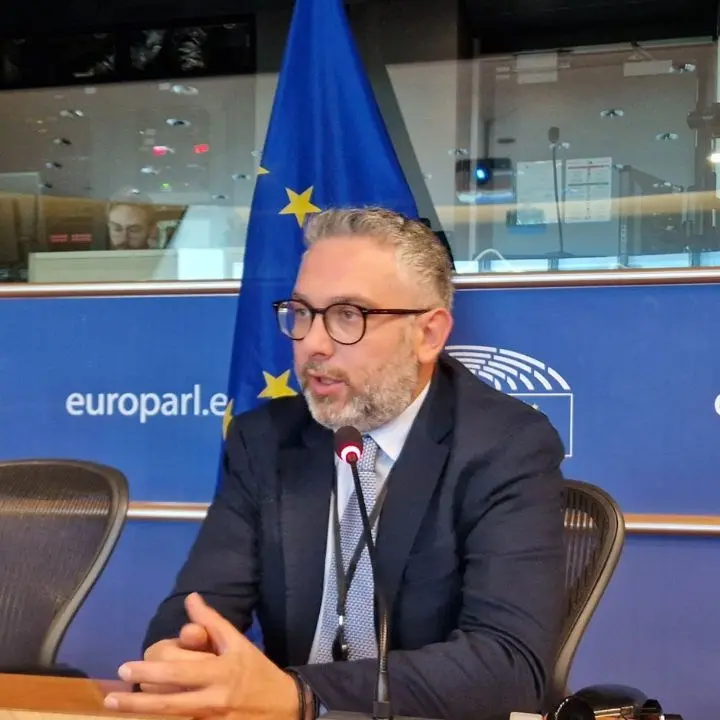 Stretta dell’Ue sulla pesca a strascico, Nesci (Fdi- Ecr): «Al fianco della mobilitazione delle marinerie d’Italia»