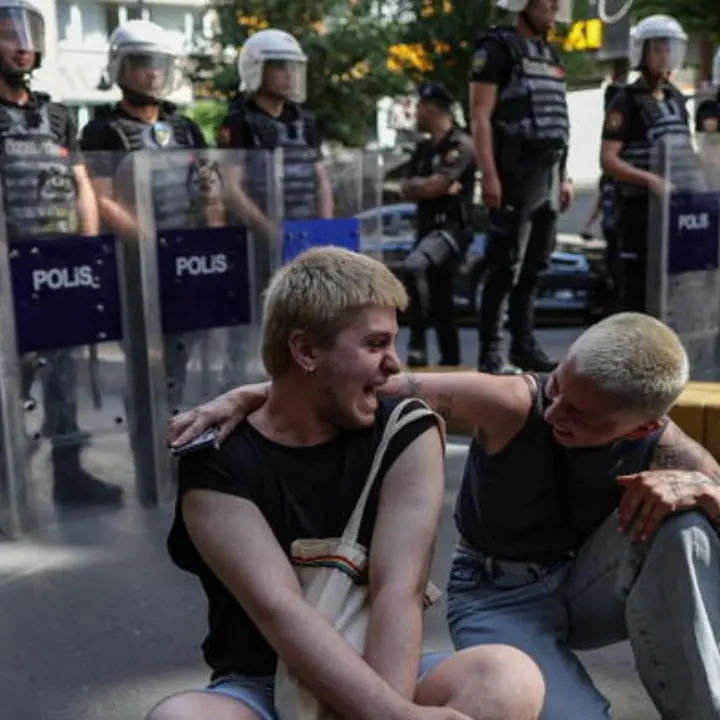 Turchia, centotredici persone arrestate durante il Pride di Istanbul