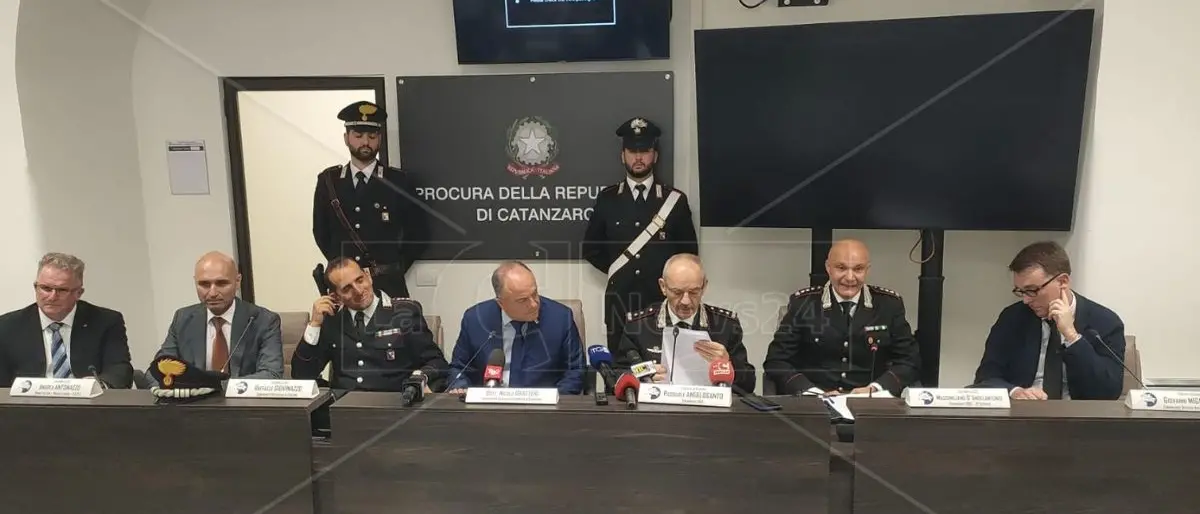 La longa manus di Giancarlo Devona su nomine e appalti, ma la ‘ndrangheta resta sullo sfondo