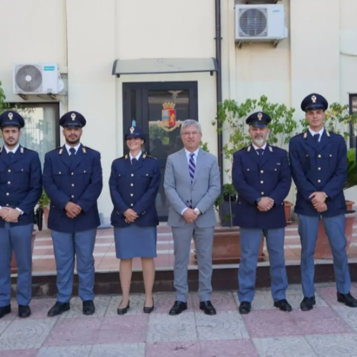 Altri otto poliziotti in servizio a Crotone: potenziato l’organico della Questura