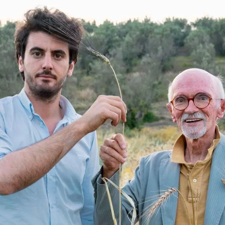 Lo scienziato Franco Berrino in Calabria per la Festa della trebbiatura del Mulinum: «Mangiare sano per salvarci»