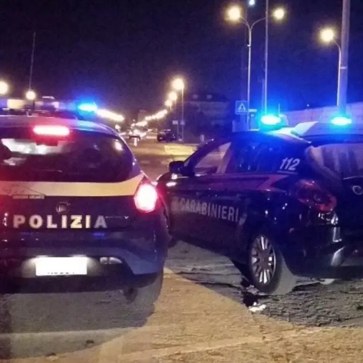 Bottiglie in aria e paura tra i turisti: rissa tra ubriachi in pieno centro a Schiavonea\n
