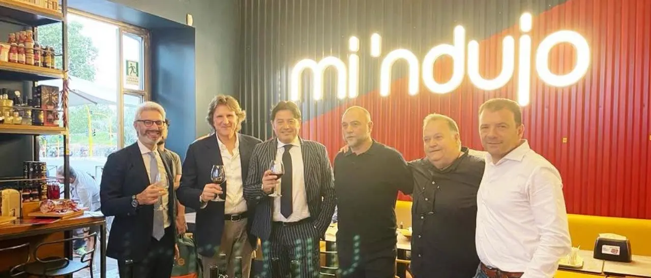 Inaugurata la Dispensa della Calabria straordinaria, successo per l’iniziativa Mi’ndujo-Mec