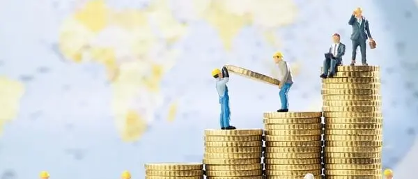 Fronte compatto delle opposizioni per la battaglia sul salario minimo, ma Renzi si tira fuori