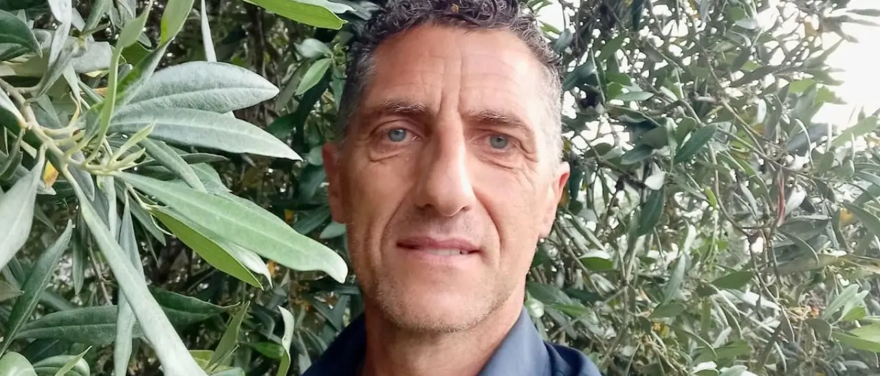 Peppino e la sua vita fra gli ulivi: «Da bambino uscivo da scuola e subito correvo in frantoio per aiutare mio padre»