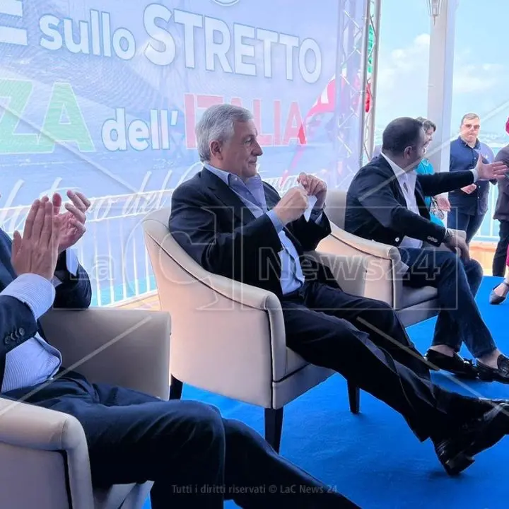 Il cielo è azzurro sopra Villa: Fi Calabria rivendica con Tajani il primato elettorale nella regione