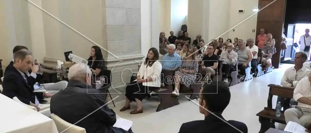 Diritto alla salute e autonomia differenziata, don Panizza: «Pretendete una sanità che funzioni»