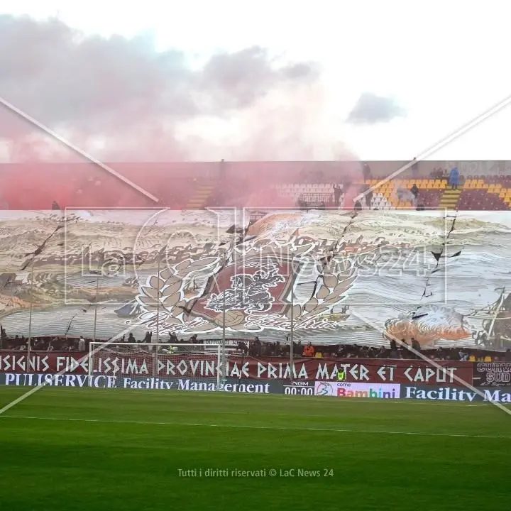 Reggina: in attesa dei ricorsi, attenta agli sciacalli. Slitta il calendario della Serie B?