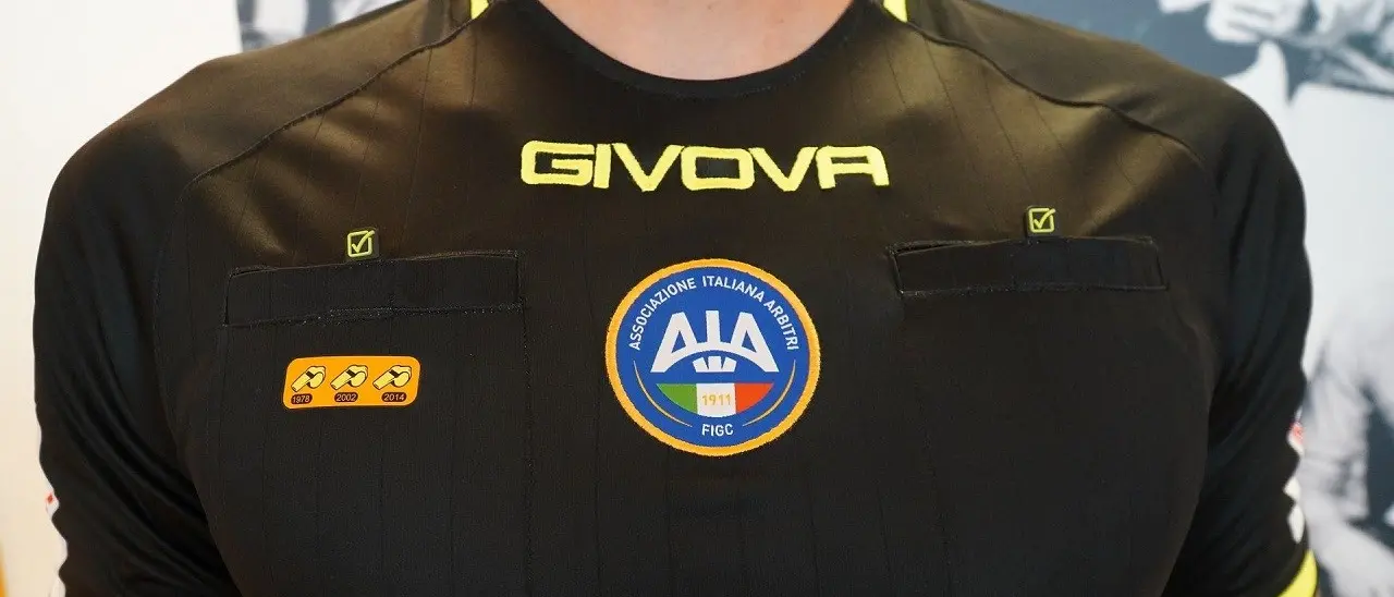 Arbitri, cinque fischietti calabresi ottengono la promozione alla Can D