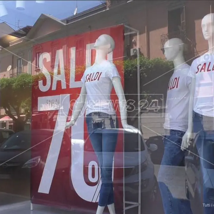 Saldi estivi in Calabria, ecco quando partono e le nuove regole contro gli sconti farlocchi