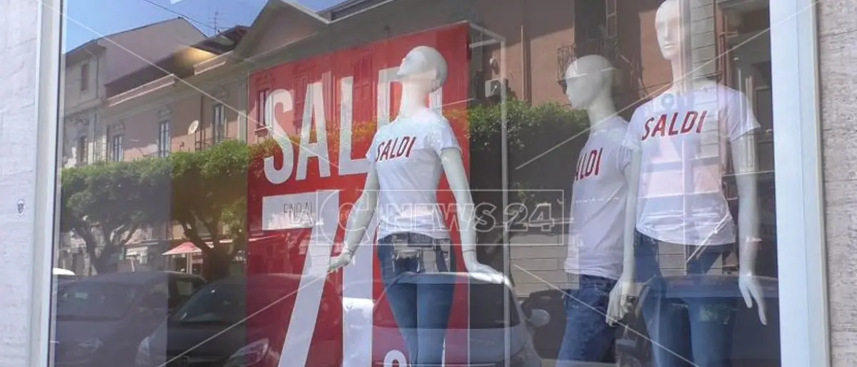 Saldi estivi in Calabria, ecco quando partono e le nuove regole contro gli sconti farlocchi