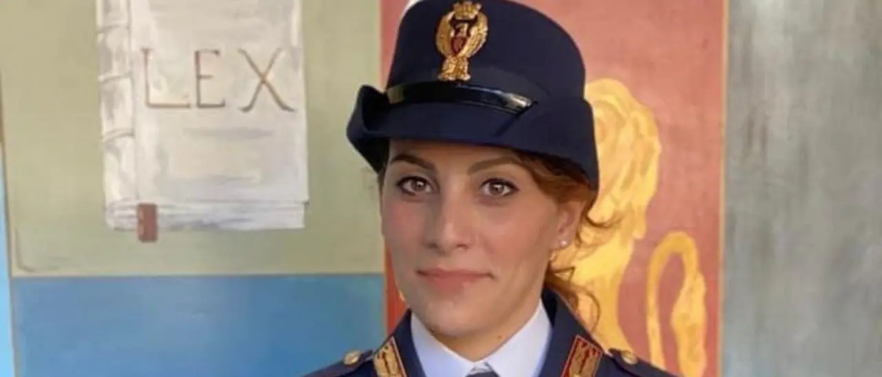 È il giorno del dolore a Mirto Crosia, oggi i funerali della giovane poliziotta morta per un malore