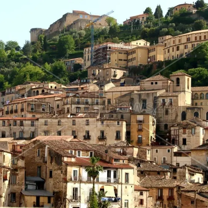 Fusione Cosenza, Rende e Castrolibero: nasce il primo comitato per il sì