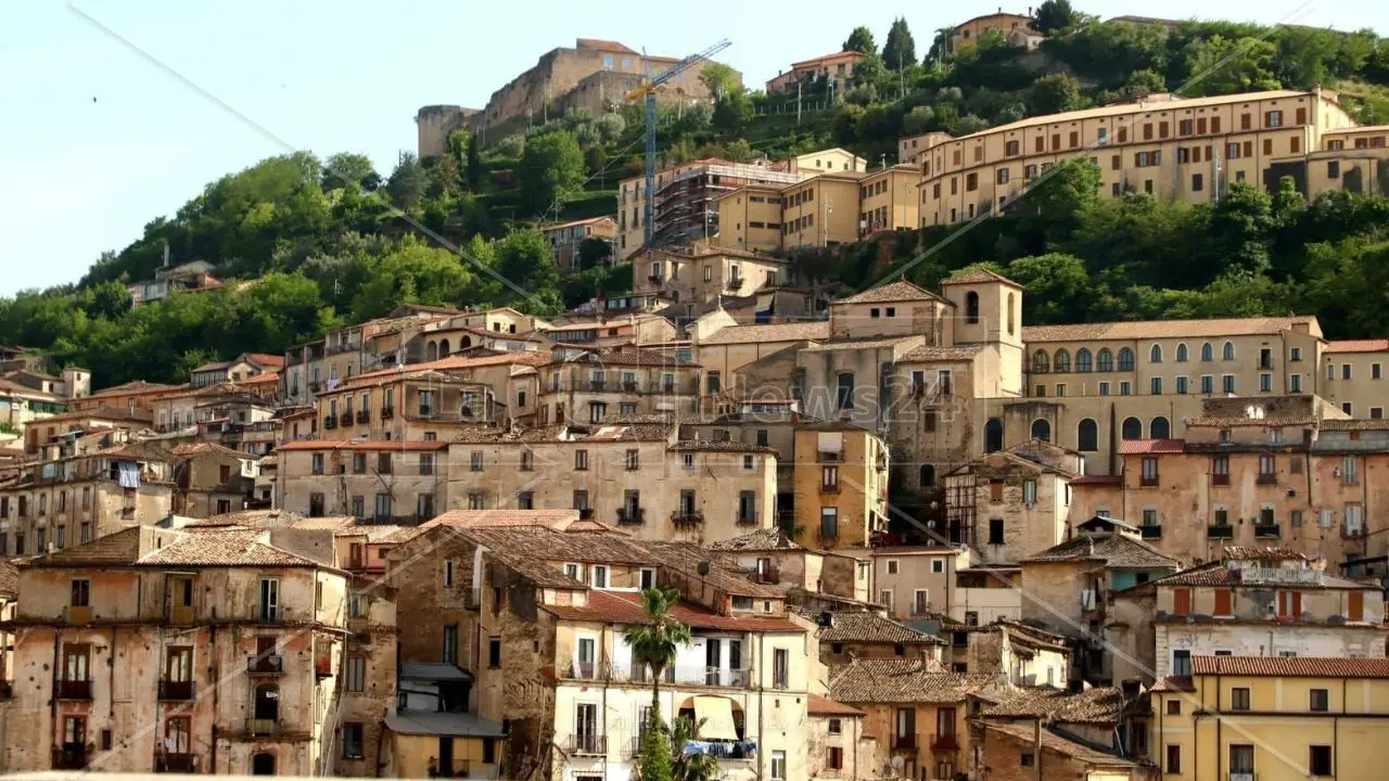 Fusione Cosenza, Rende e Castrolibero: nasce il primo comitato per il sì