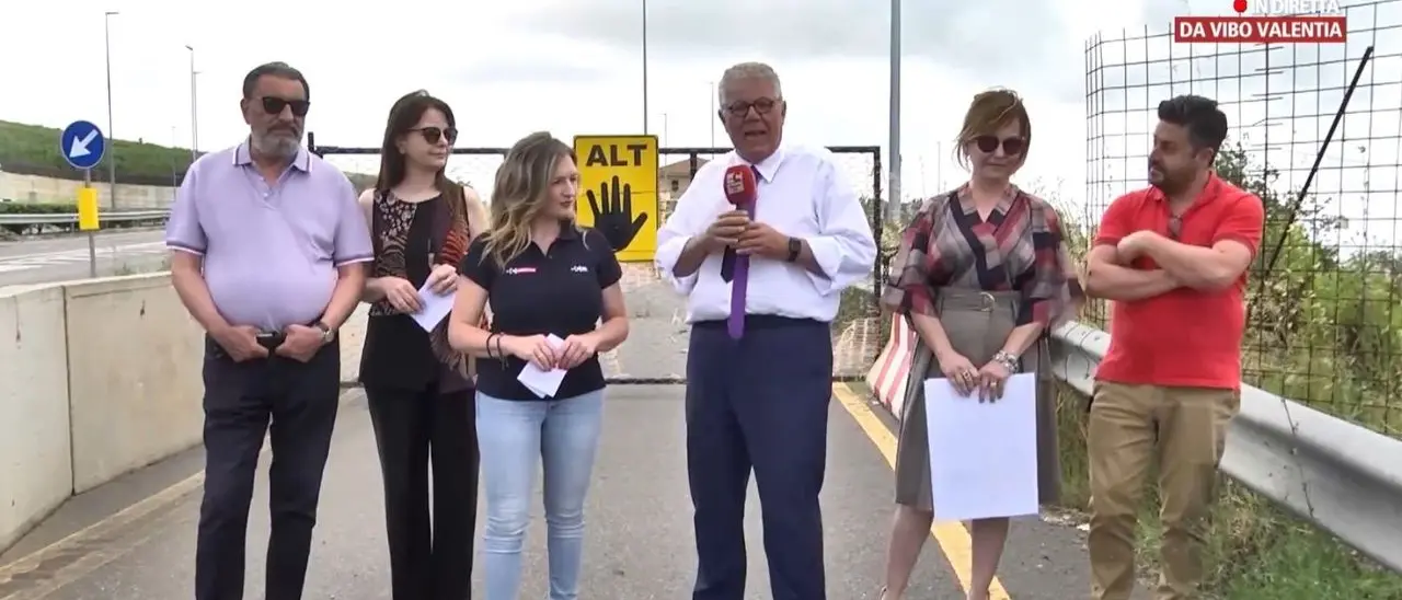 Vibo, l’affondo dell’Osservatorio civico: «Sanità da Medioevo. Il nuovo ospedale? Tutto fermo»