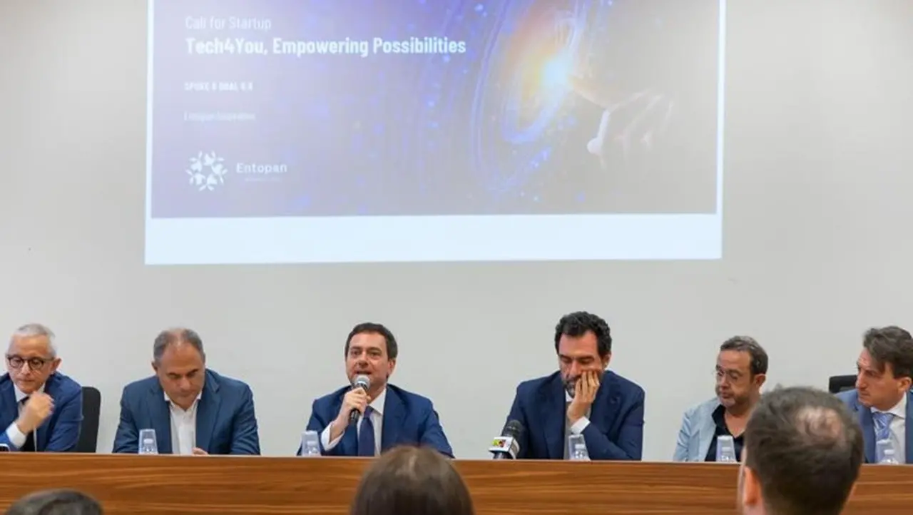 Tech4You, candidature aperte per l’incubazione di start up: saranno scelti 30 progetti