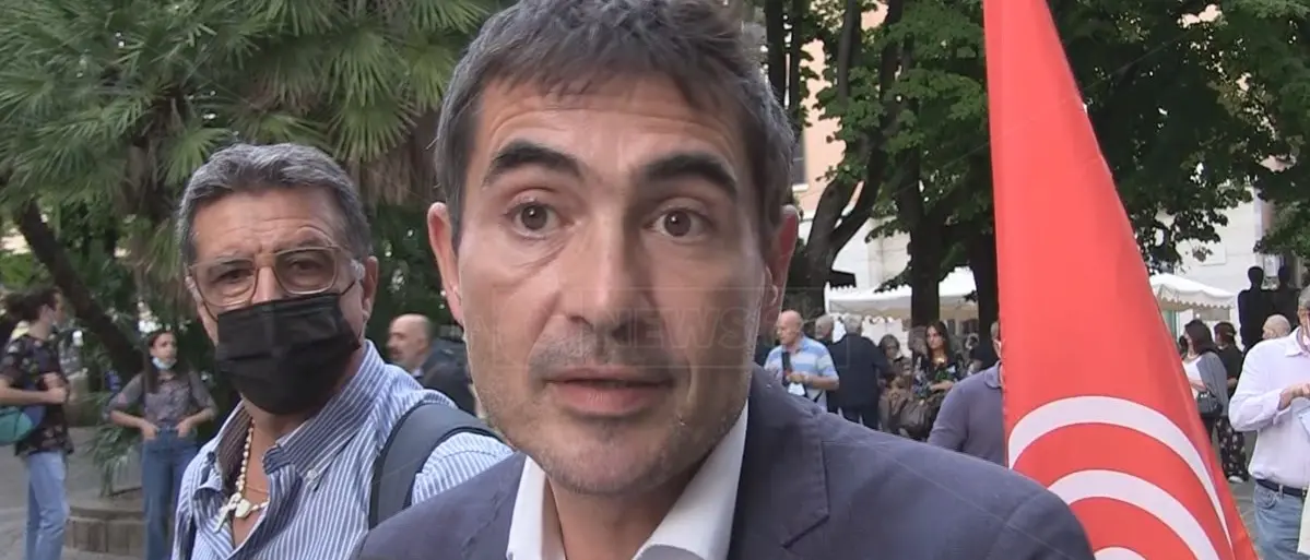 Sinistra Italiana Calabria chiama a raccolta le opposizioni, Fratoianni atteso a Lamezia: «Da Occhiuto solo propaganda»