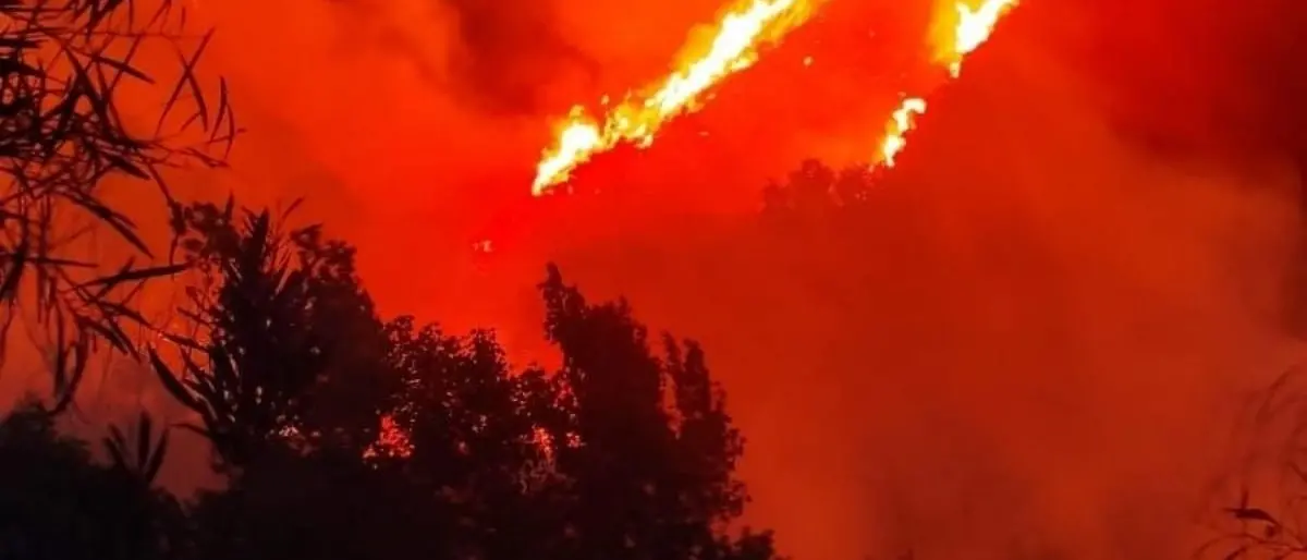 Lavoratori servizio antincendio boschivo, i sindacati: «Sia garantito il pagamento degli straordinari»