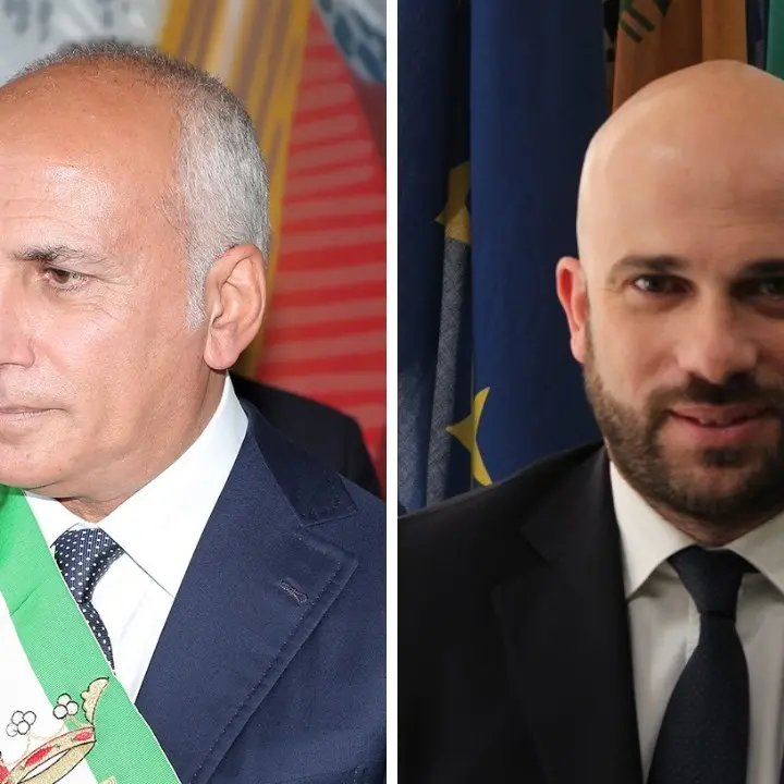 Mare sporco, ora è scontro intorno a Occhiuto. Caruso: «Fa a scarica barile». Caputo: «Cosenza ha rallentato tutto»