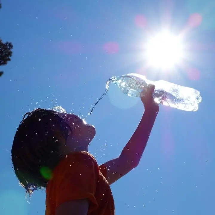 Ondata di caldo africano su tutta Italia, bollino arancione per nove città