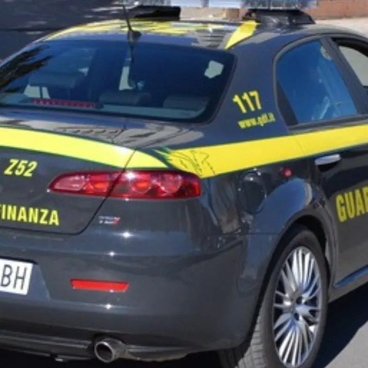 Sgominata banda di bancarottieri seriali, sequestri per 32 milioni di euro e 15 arresti. Perquisizioni anche a Crotone