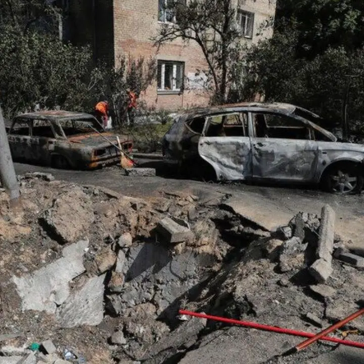 Ucraina, abbattuti nella notte una decina di droni russi sui cieli di Kiev