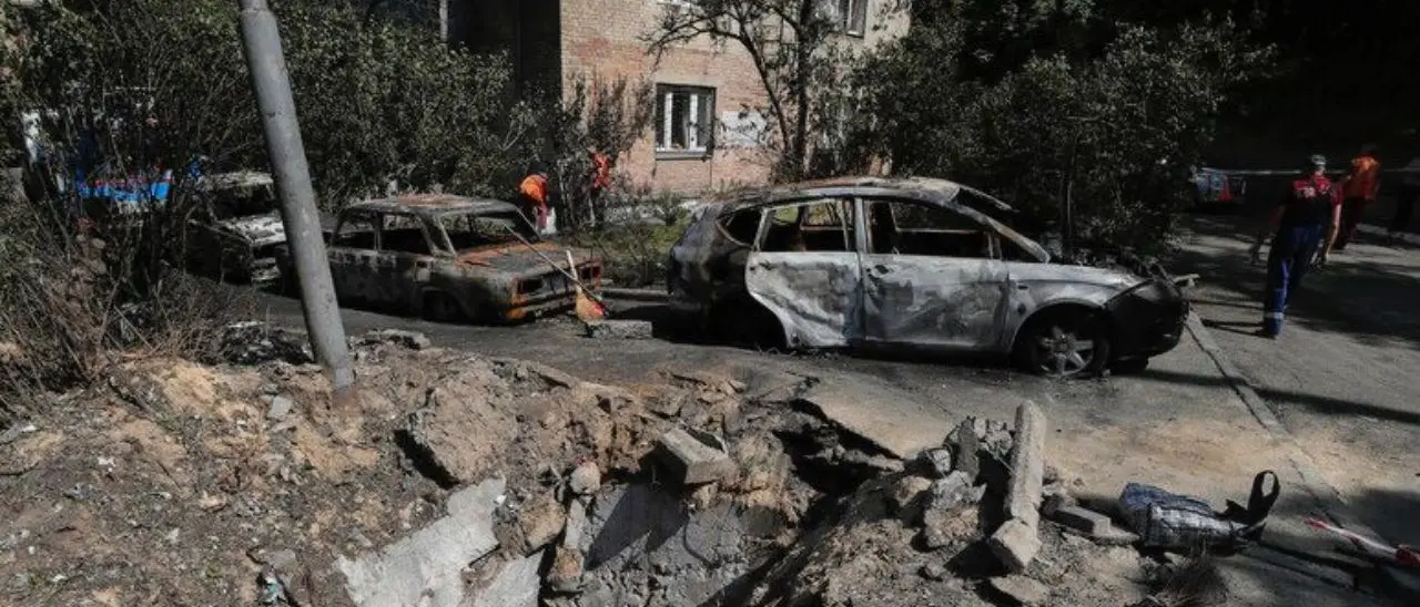 Ucraina, abbattuti nella notte una decina di droni russi sui cieli di Kiev