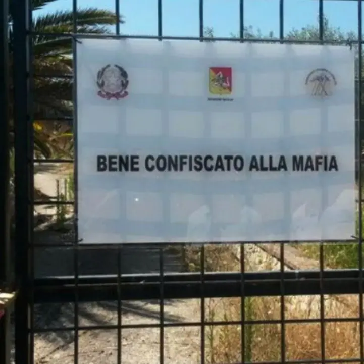 Beni confiscati alla ‘Ndrangheta, in Calabria manifestazione di interesse per 45 immobili su 70