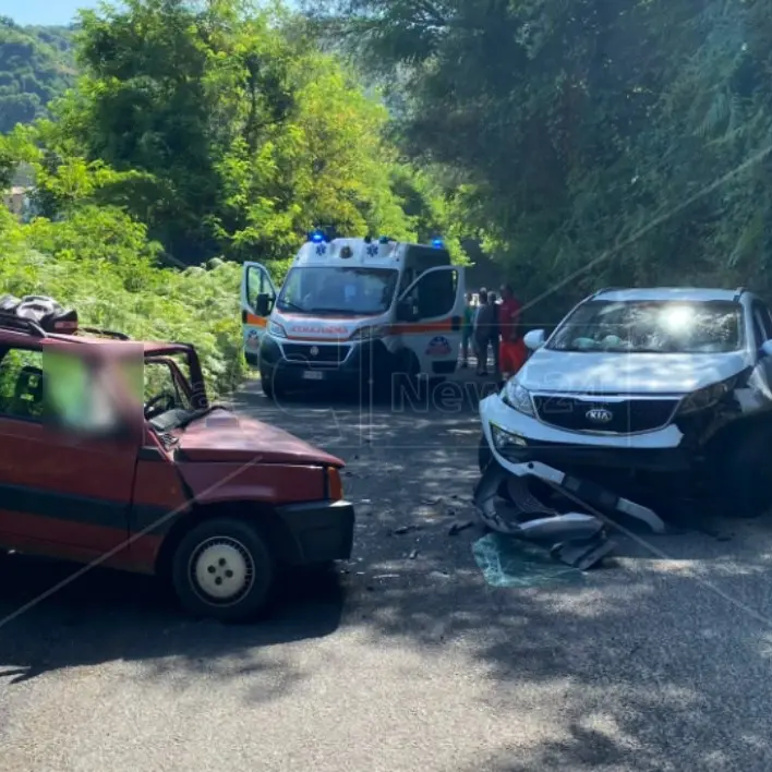 Tragico incidente tra Soriano e Gerocarne: un morto nello scontro tra due auto