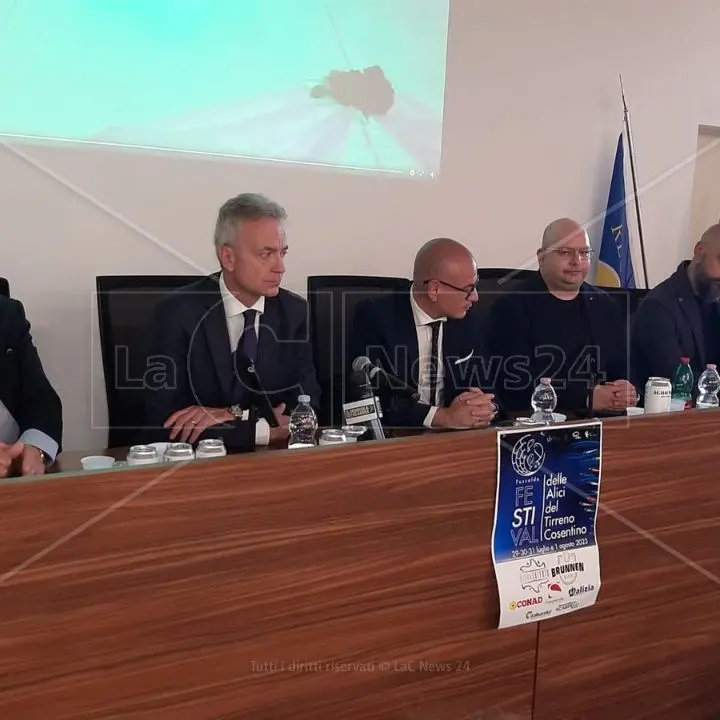 Fuscaldo capitale del pesce azzurro calabrese, tutto pronto per il Festival delle alici