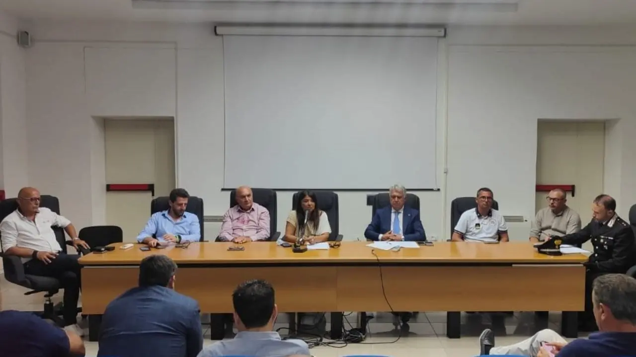 Corigliano Rossano, incontro della task force: acque marine balneabili e sicure