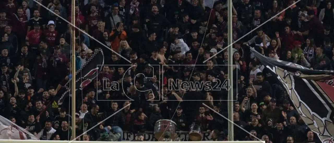 Reggina, si è conclusa l’udienza al Coni: il punto della situazione. Presenti i tifosi