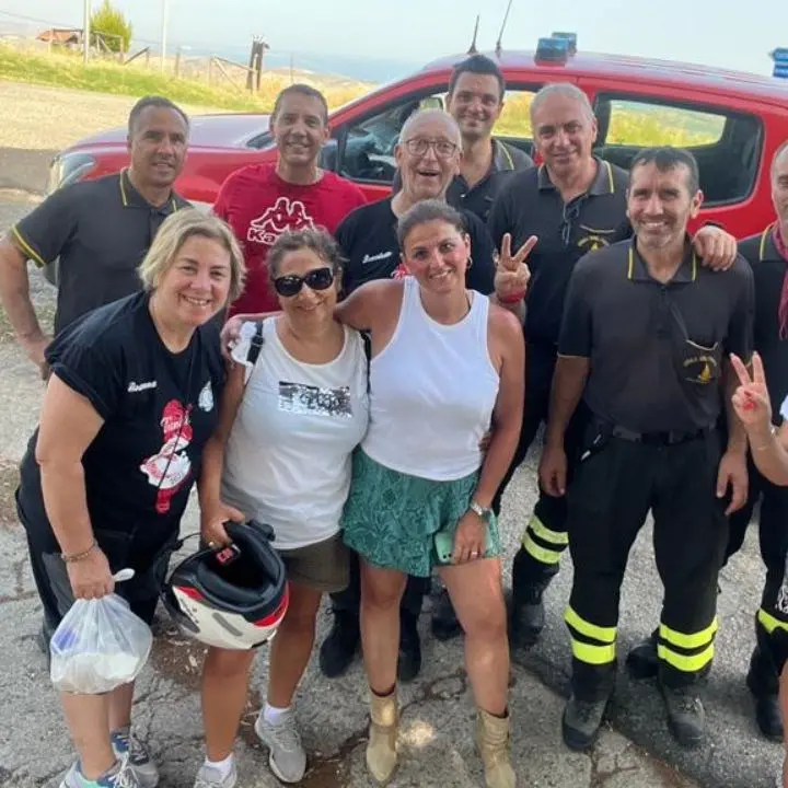 Seguono il navigatore satellitare e si perdono nelle Valli Cupe, 8 motociclisti soccorsi dai vigili del fuoco