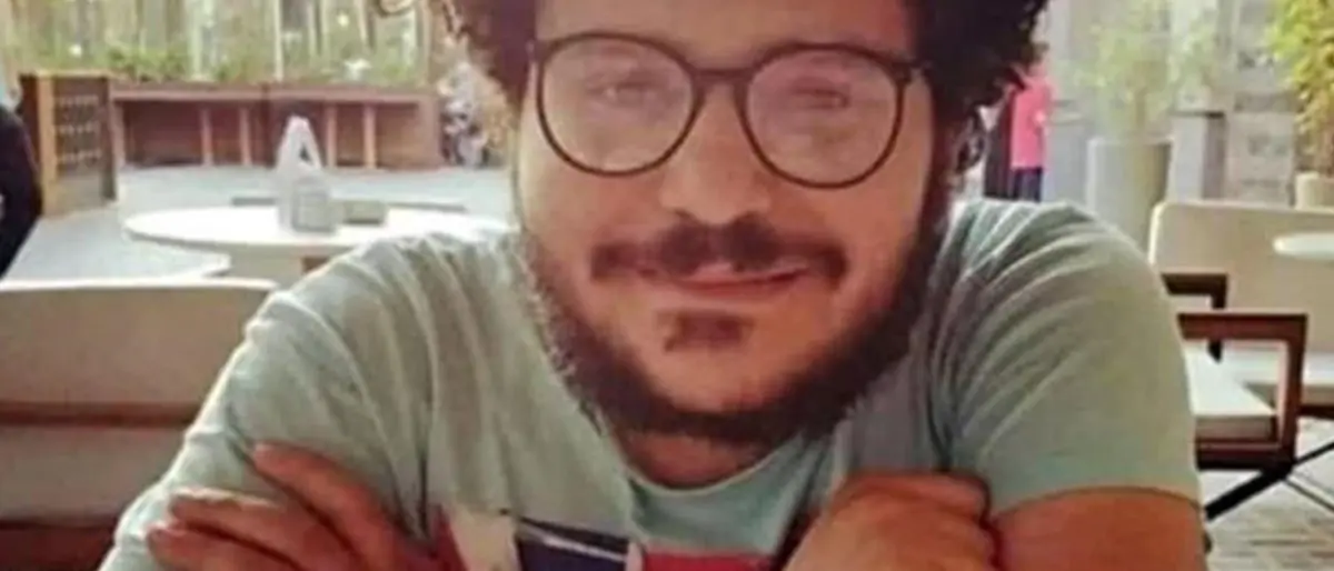 Patrick Zaki condannato a tre anni di carcere in Egitto, il legale: «Dovrà scontare un anno e due mesi»