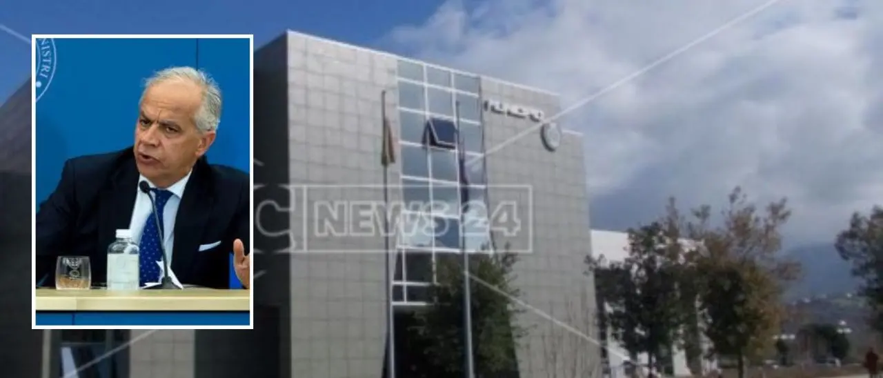 Scioglimento del Comune di Rende, la relazione del ministro è un rosario infinito di accuse a Manna