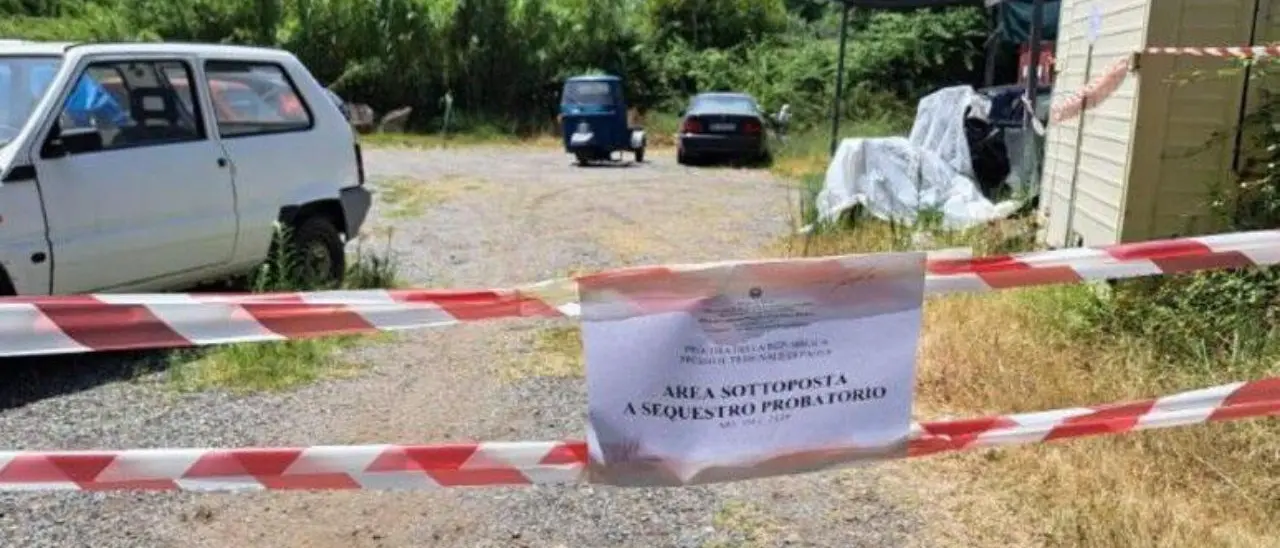 Reati ambientali, denunciati i titolari di tre officine nel Cosentino