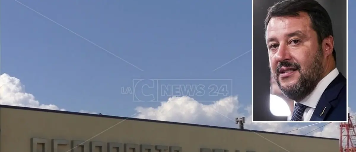 Aeroporto Reggio Calabria, Salvini convoca un tavolo urgente al Ministero