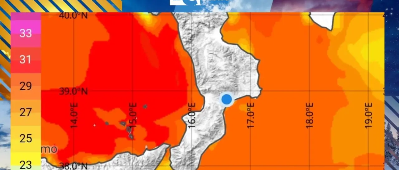 Caldo record in Calabria, il mare è quasi un brodo con temperature che raggiungono i 30 gradi