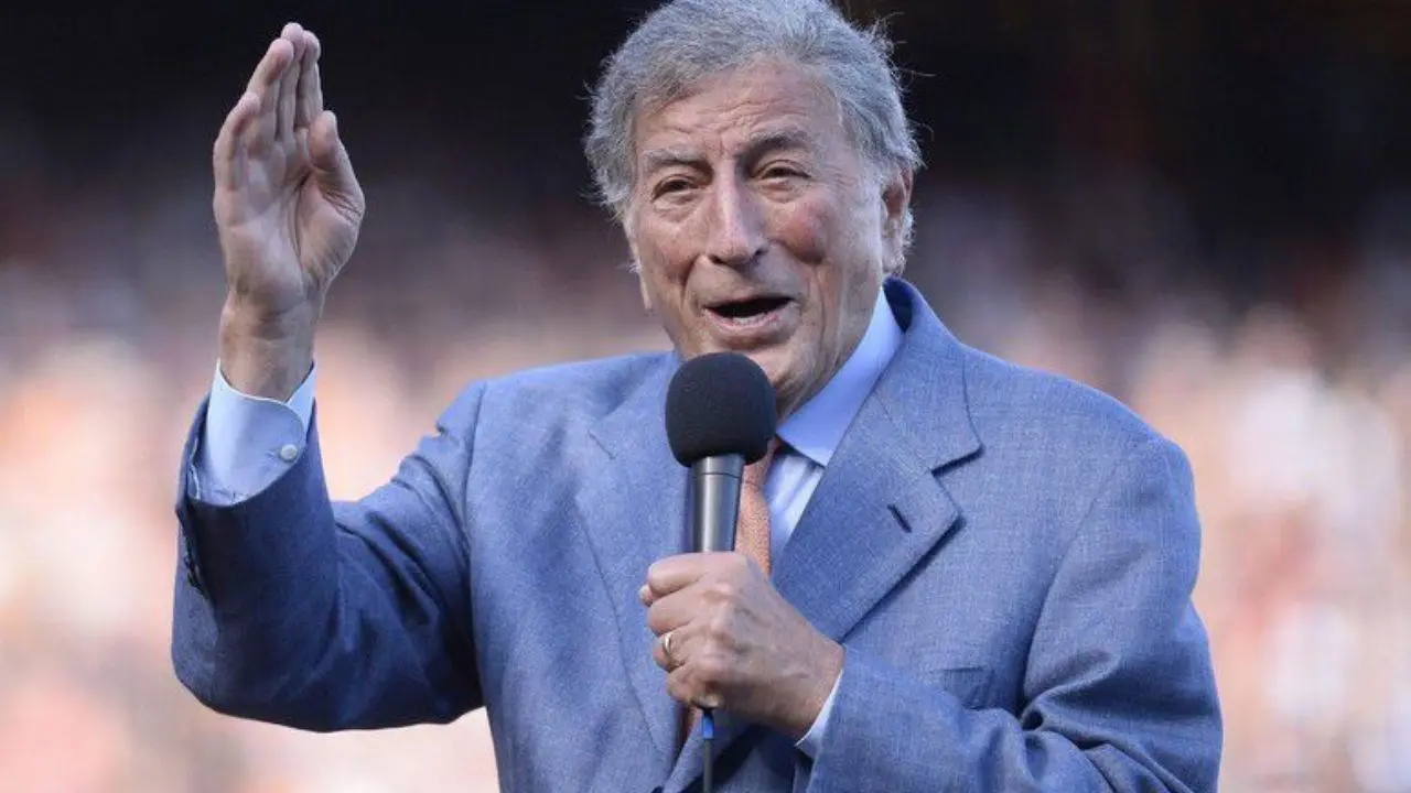 Addio a Tony Bennet, Foti: «Scompare un figlio della Magna Grecia»