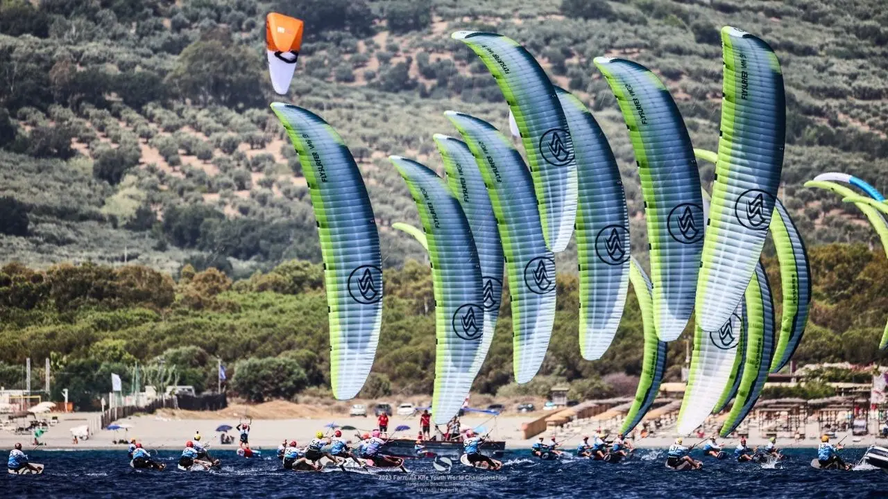 Mondiali di kiteserf a Gizzeria: nella quarta giornata ancora in testa Maeder, Nel femminile prima Caval