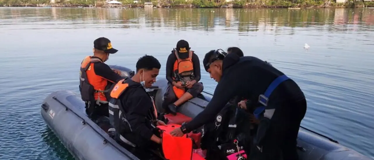 Indonesia, affonda un traghetto: almeno 15 morti e 19 dispersi