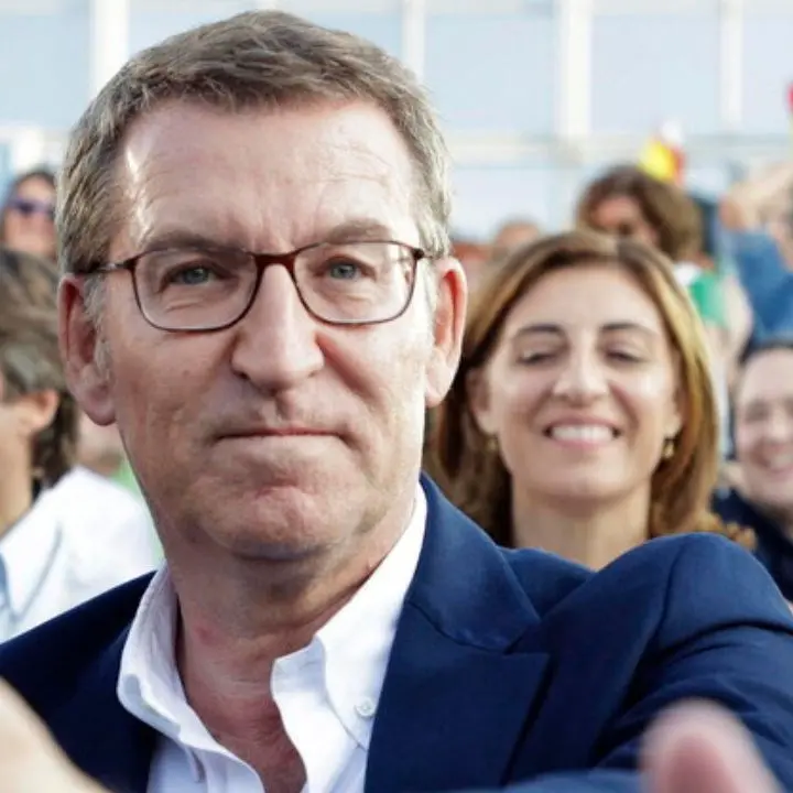 Spagna, il Partito Popolare vince le elezioni ma non ha la maggioranza per governare. Rimontano i socialisti, flop dei sovranisti
