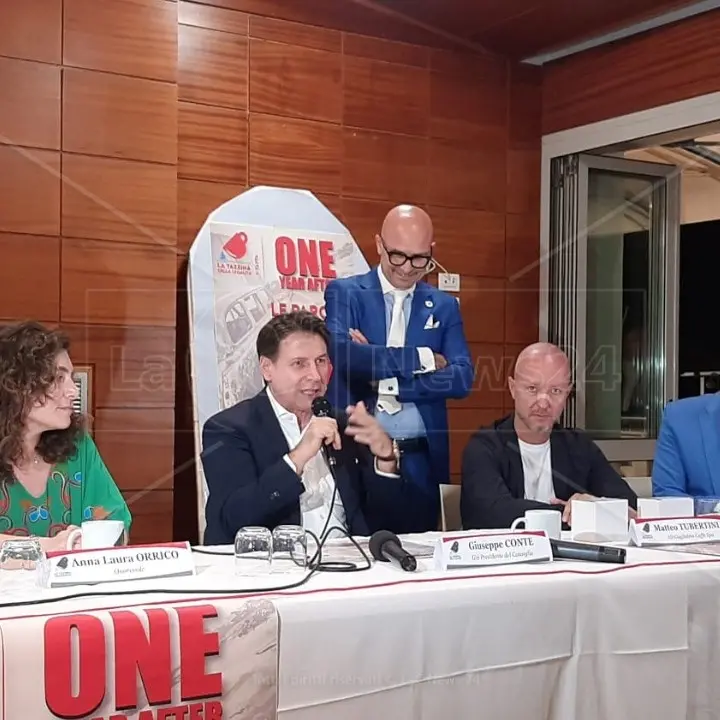 Resistere alla ’ndrangheta, Conte in Calabria: «Anche io ho avuto paura, ma da lì nasce il coraggio»