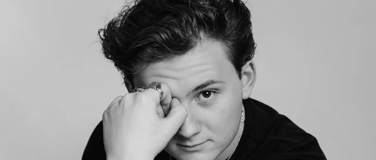 Mare Fuori: l’attore della serie cult Nicolò Galasso tra gli ospiti più attesi di Orgoglio e Pregiudizio a Vibo Marina