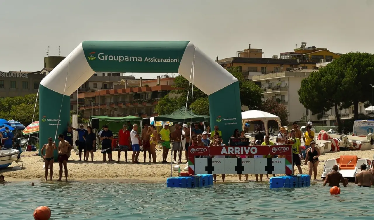 Nuoto: al via la quarta edizione del trofeo “Perla dello Jonio”