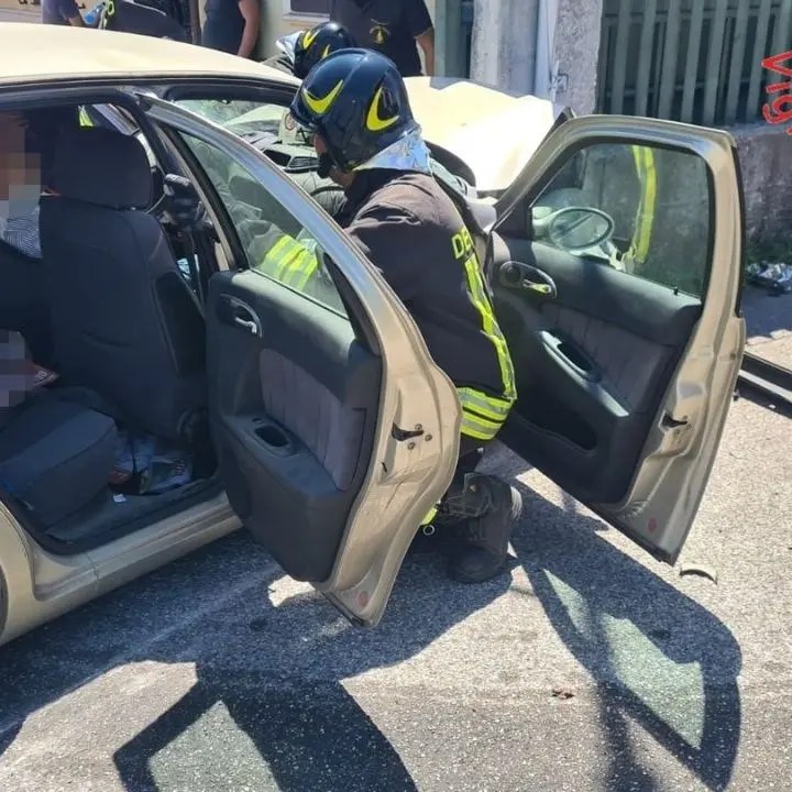 Incidente a Lamezia Terme, un ferito nello scontro che ha coinvolto tre auto